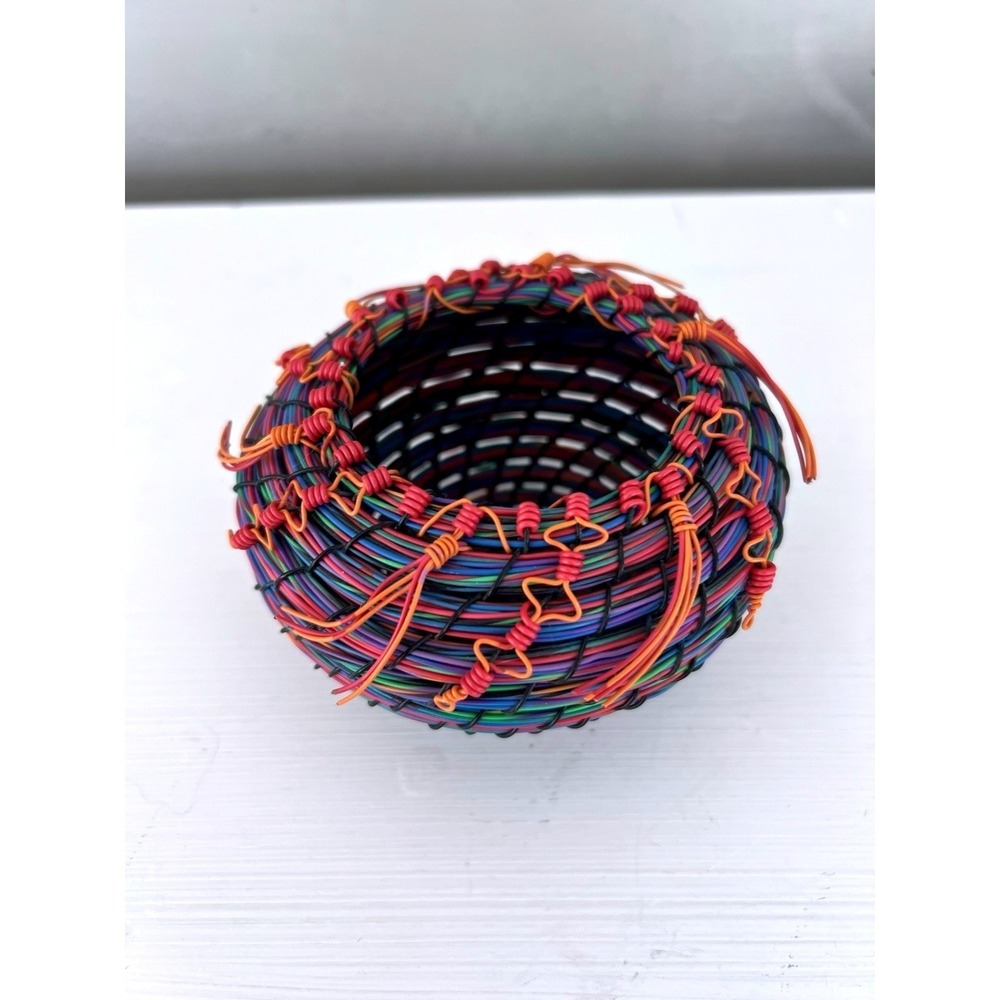 Telephone Wire Basket Art Handmade Farling 1998 Summer Fiesta Signed Vintage